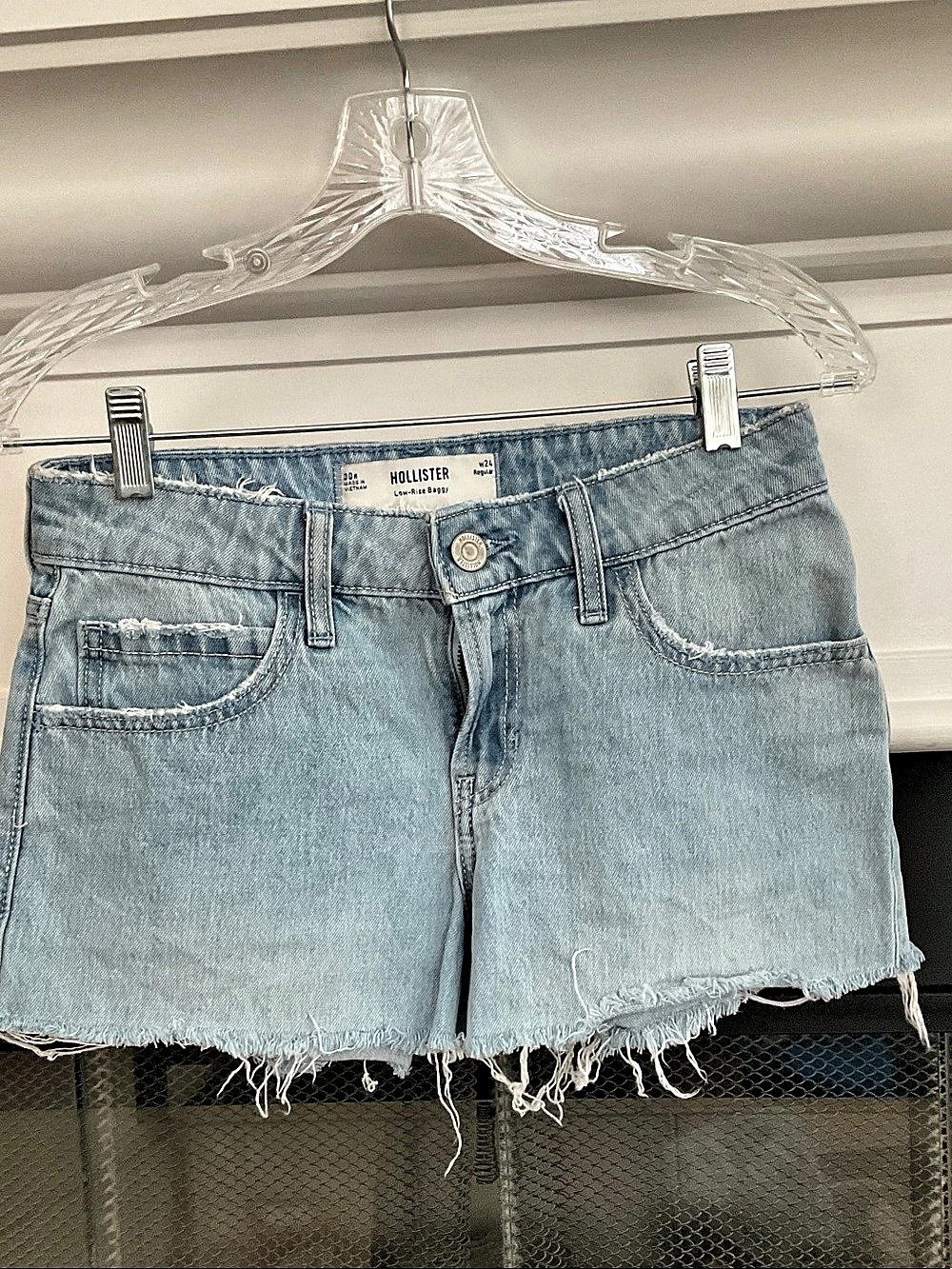Hollister Low-Rise Baggy Denim Shorts Denim Jean Shorts Blue Waist 24